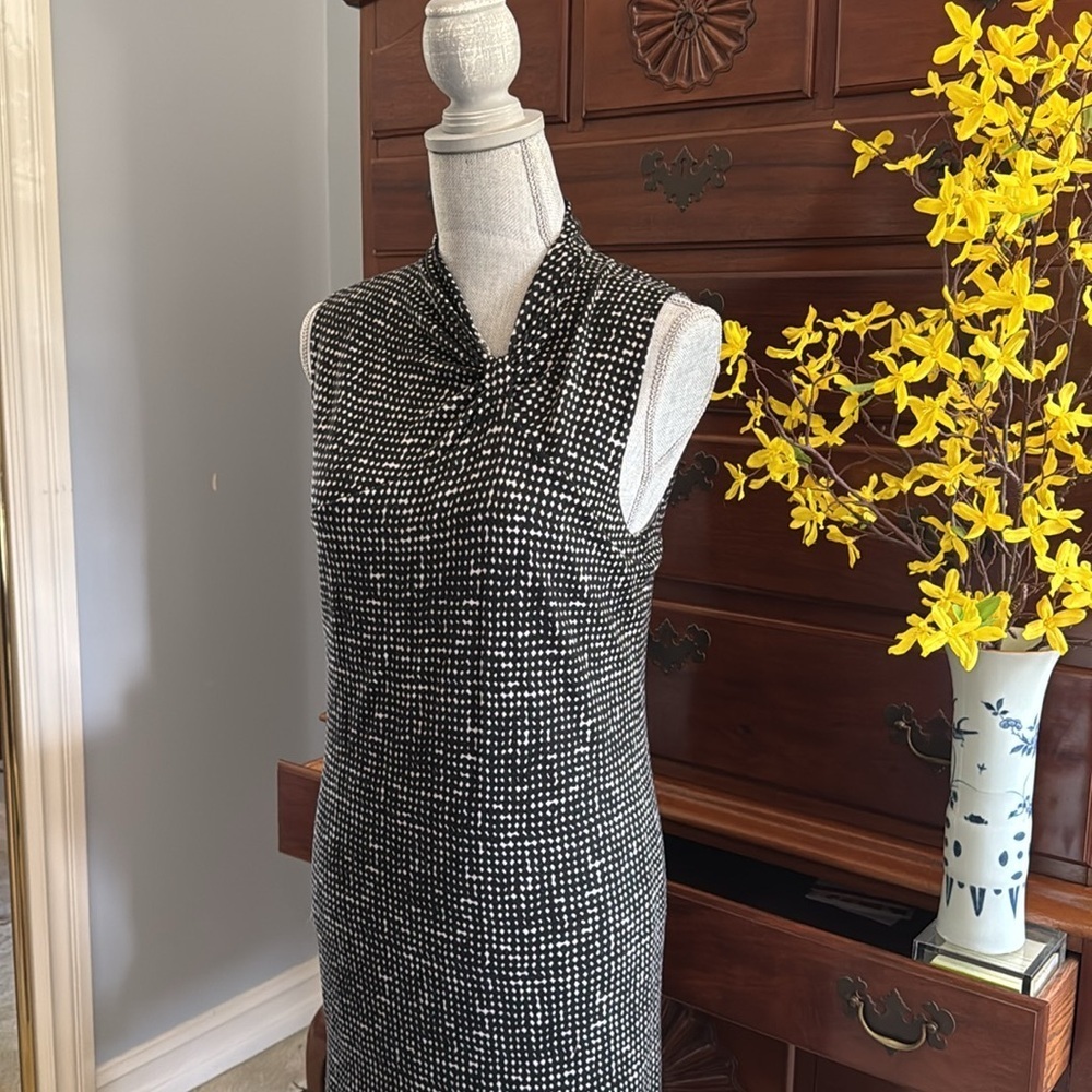 Tory Burch Black and Cream Sleeveless Wool Jersey Dress Size Large - Picture 5 of 13
